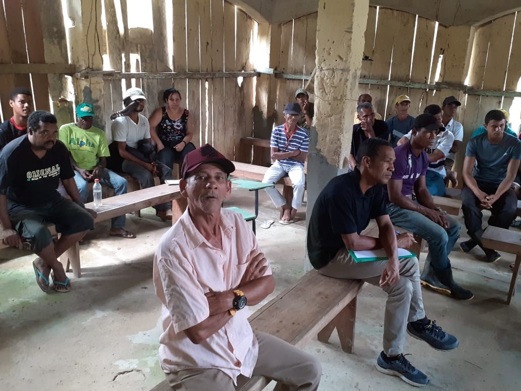 Camacã: Secretaria de Agricultura visita PA Entre Rios e investe em diversidade de plantio